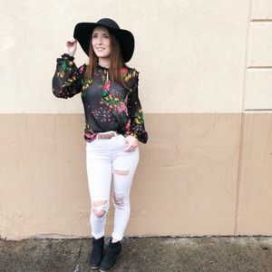 Cabi Ruffle Detail Floral Top